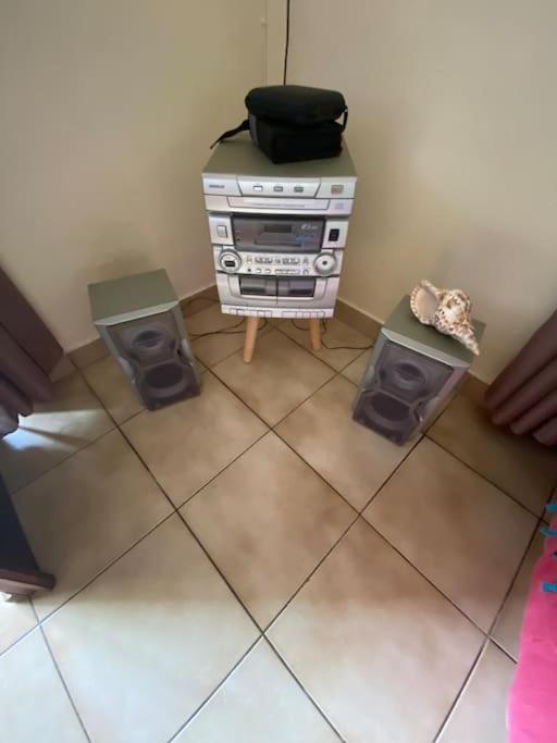 Maison En Bord De Mer A Trois Rivieres. Zewnętrze zdjęcie